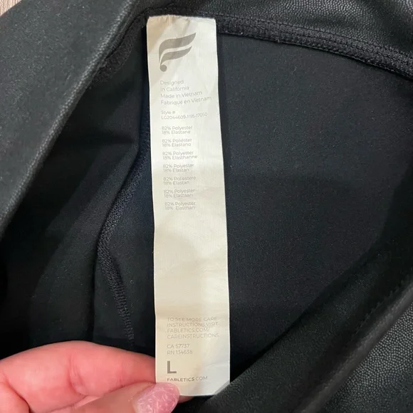 Fabletics High-Waisted Iridescent Luxe Leggings Size Large (Black) - Picture 7 of 11